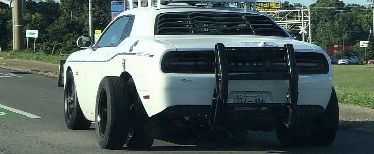 Dodge Challenger "dually" modification
