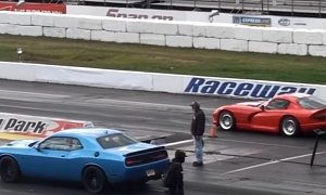 Dodge Challenger Hellcat Drag Races Built Viper, No Photo Finish Required