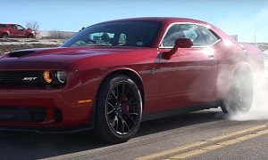 Dodge Challenger Hellcat vs 2017 Mercedes-AMG C63 S Coupe 0-60 MPH Run Too Close