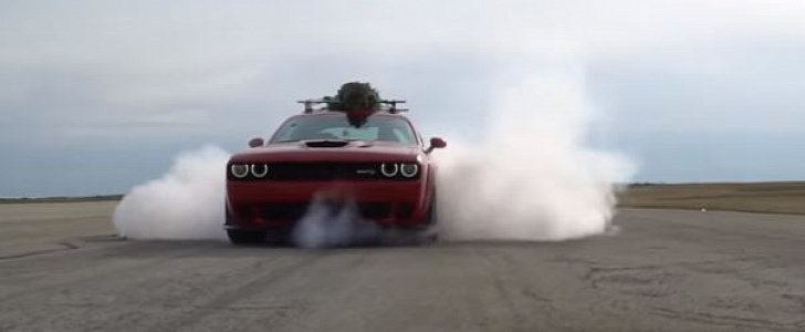 Dodge Challenger Hellcat Widebody Drops World's Fastest Christmas Tree