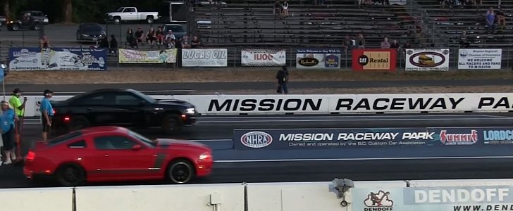 Dodge Charger Hellcat Drag Races Ford Mustang Boss 302
