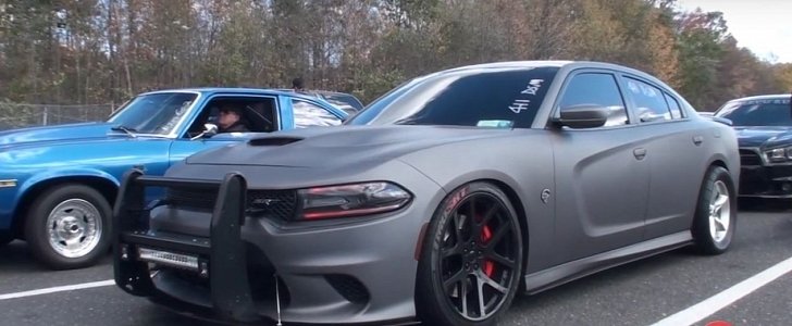 Dodge Charger Hellcat Owners Installs Police-Grade Bull Bar
