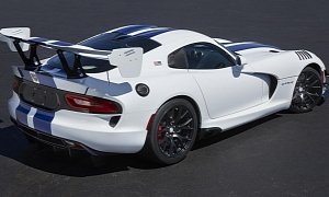 Dodge Dealer Places Massive Order Of Vipers, Will Take Most of 2017 Production