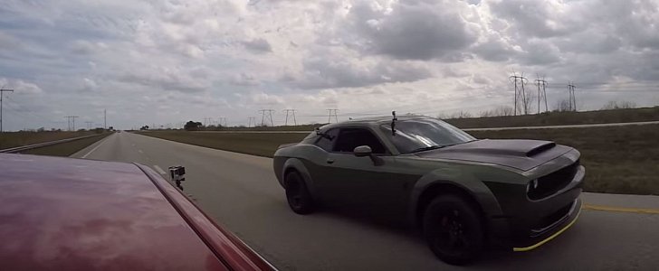 Dodge Demon vs. Tesla Model S P100D Drag Race