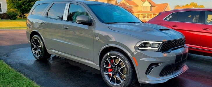 Dodge Durango SRT Hellcat Is in Spitting Distance From Flirting With ...