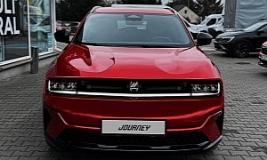Dodge Journey Digitally Returns From the Dead, 2025 Model Joins the Hornet and Durango