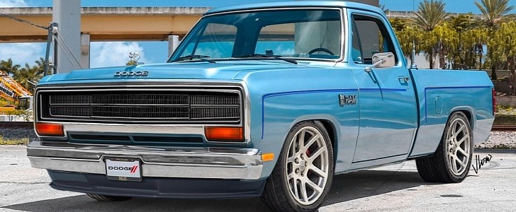 1980s Dodge Ram/Charger pickup truck