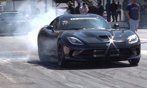 900+ HP Dodge Viper Sets Quarter Mile World Record with Procharger and Automatic