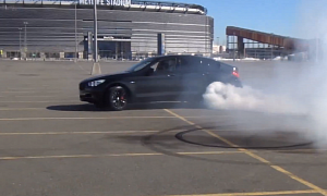 Doing Donuts in a BMW 550i GT