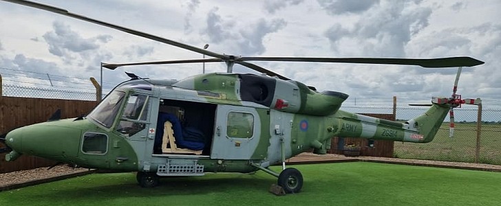 This RAF Lynx is now a friendly helipod in the UK