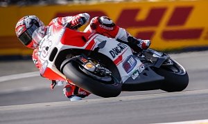 Dovizioso Sets the Pace in FP1 at Le Mans