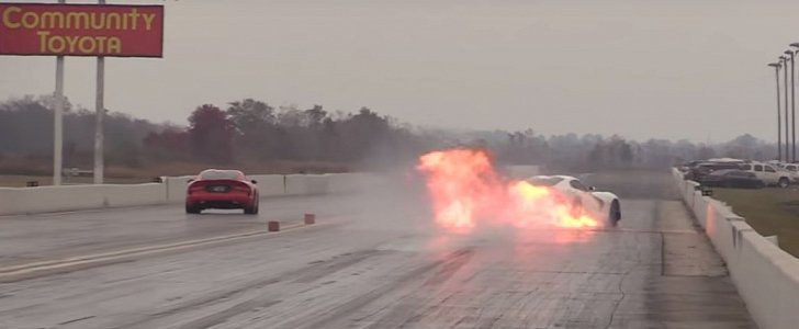 Drag Racing Dodge Viper crashes