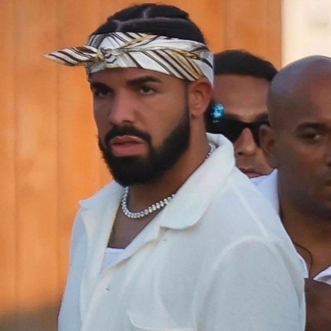 Celebrities Like Drake Are Being Criticised For Their Private Jet Emissions