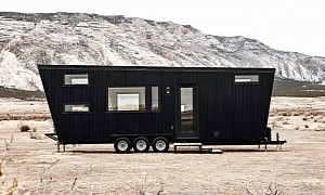 Drake Tiny House Keeps You Feeling at Home Even if You Were on Mars: Sleeps Two Families