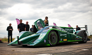 Drayson Racing Sets New World Land Speed Record for Electric Cars
