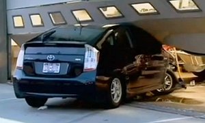 Driver Crashes Prius into NY Firehouse, Had a Stolen Snake Wrapped Around Her Neck