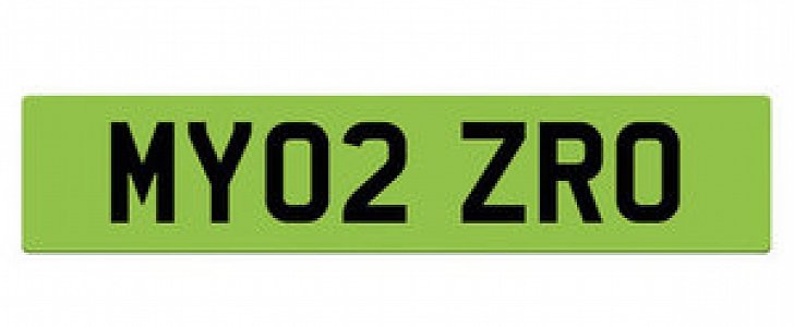Suggestion for green plate for low-emissions cars in the UK