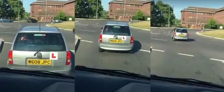 Driving student faced with a roundabout