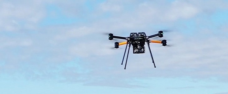 IntuVue radar does not let one drone collide with another