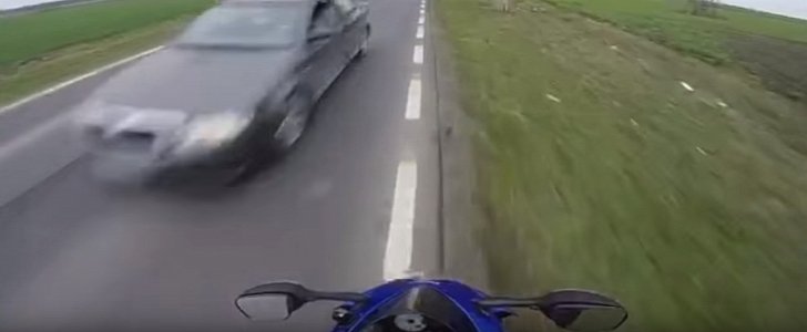 A Skoda driver swerves to the wrong side of the road