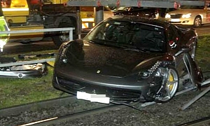 Drunk Driver Crashes Ferrari 458 Italia in Munich