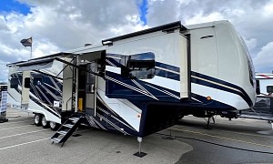 DRV's 2023 Orlando Is a "Mobile Suite" Built for the Finest Living: Shows Off a Flex Room