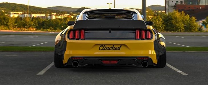 Dry Carbon Widebody Ford Mustang