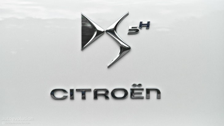 Citroen DS5 logo