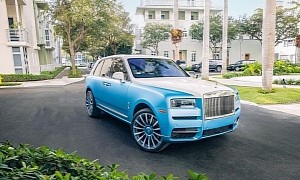 Dual-Tone Rolls-Royce Cullinan on Matching Forgiatos Gives Out Summer Ocean Vibes