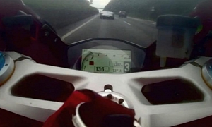 Ducati 1199 Panigale and Mercedes SLS-AMG Highway Chase