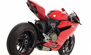 Ducati 899 Panigale and 1199 Panigale Receive Racey Arrow Exhausts