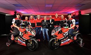 Ducati And Aruba.it Racing Extend Partnership, Preparing For 2017 WSBK