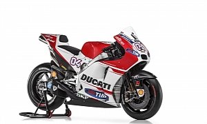 Ducati Desmosedici GP15 and MotoGP Team Mega-Gallery
