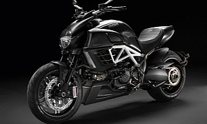 Ducati Diavel AMG Special Edition Revealed, to Be Shown in Frankfurt