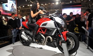 Ducati Diavel and 1198 SP Gear Up for Dallas