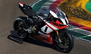 Ducati Panigale V2 Superquadro Final Edition Says Bye-Bye to the Mighty Italian V-Twin