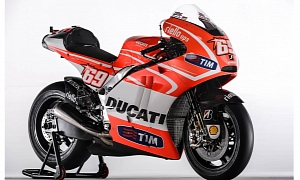 Ducati Shows Technical Data on the Desmosedici GP13 Bike