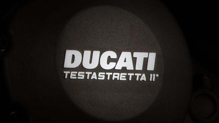 New Ducati Monster is powered by a Diavel engine