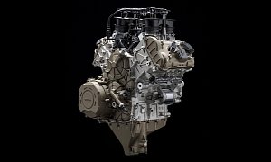 Official: All You Need to Know About Ducati’s New Desmosedici Stradale Engine