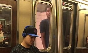 Dude Catches a Ride on the Side of an NYC Train like It’s No Big Deal