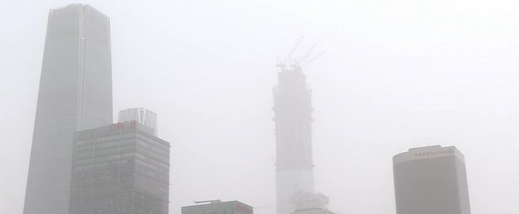 Beijing experiencing dust storm