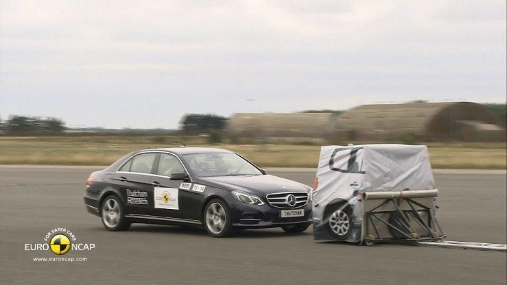 Mercedes-Benz E-Class Autonomous Emergency Braking Tested by EuroNCAP