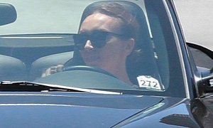 E! News' Giuliana Rancic Drives a Porsche 911 Cabrio