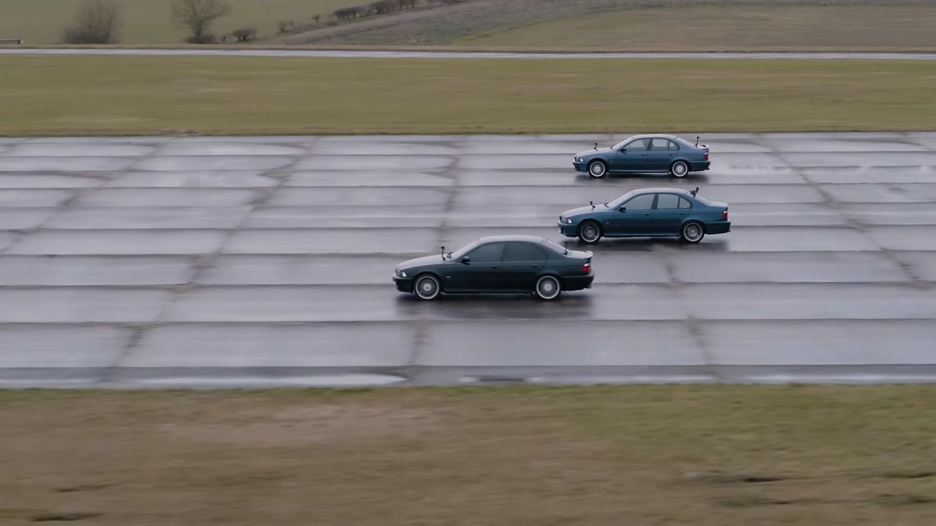 E39 BMW M5 Drag Races Alpina Siblings, All Three Sound Incredibly Good -  autoevolution