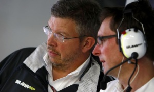 Ecclestone Believes Brawn Should Be Knighted