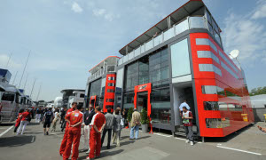 Ecclestone: "Ferrari Don't Want to Leave F1"