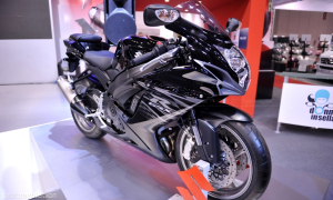 EICMA 2010: Lightened GSX-R600 and GSX-R750 Facelifts <span>· Live Photos</span>