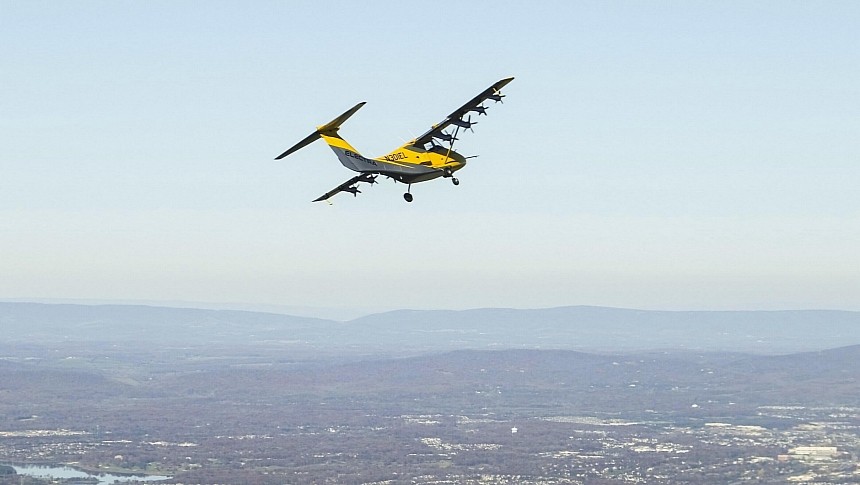 Electra's eSTOL demonstrator completed its first hybrid-electric flight