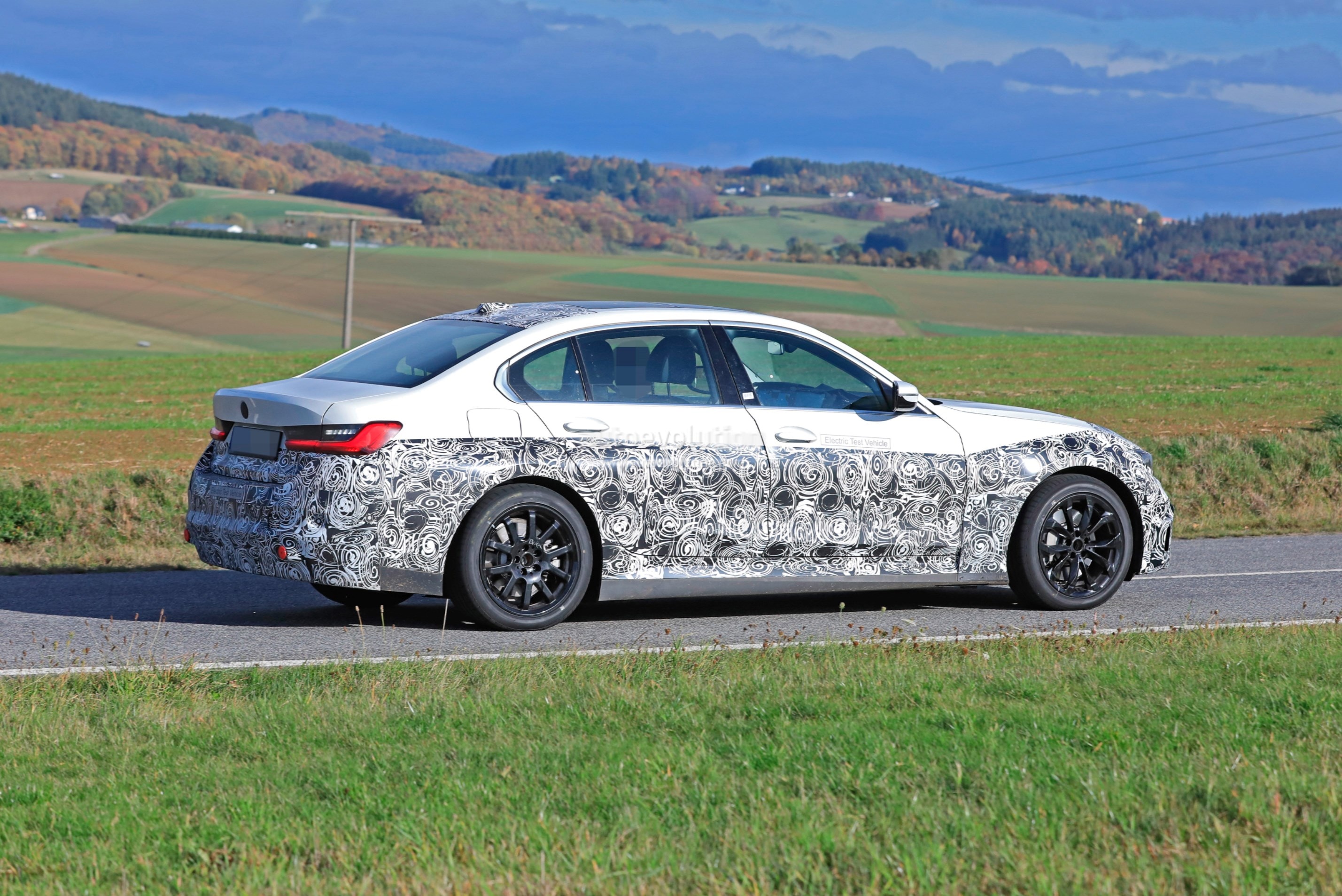 Electric BMW 3 Series Prototype Spied Testing in Germany, May Replace the i3  - autoevolution