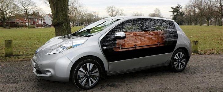 Nissan Leaf adapted into a hearse: the eco-hearse